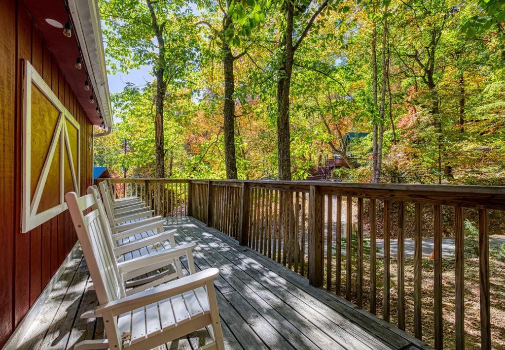 Four Bears Den, Hot Tub, 1089 Of Free Attraction Tickets For Each Paid Day, Dollywood And More 개틀린버그 외부 사진